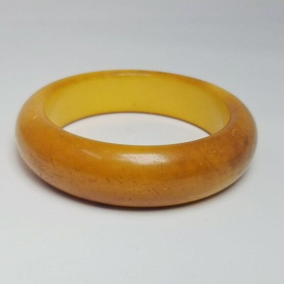 Vintage Chunky Orange Plastic Curved Bangle Bracelet, Retro 60s Style, Estate - Picture 6 of 7